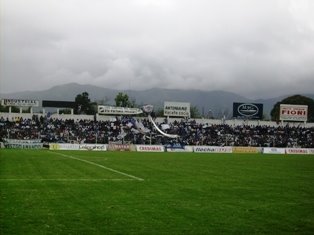 Estadio H.Pistoia, Tribuna de calle Catamarca by MatiasAntoniano