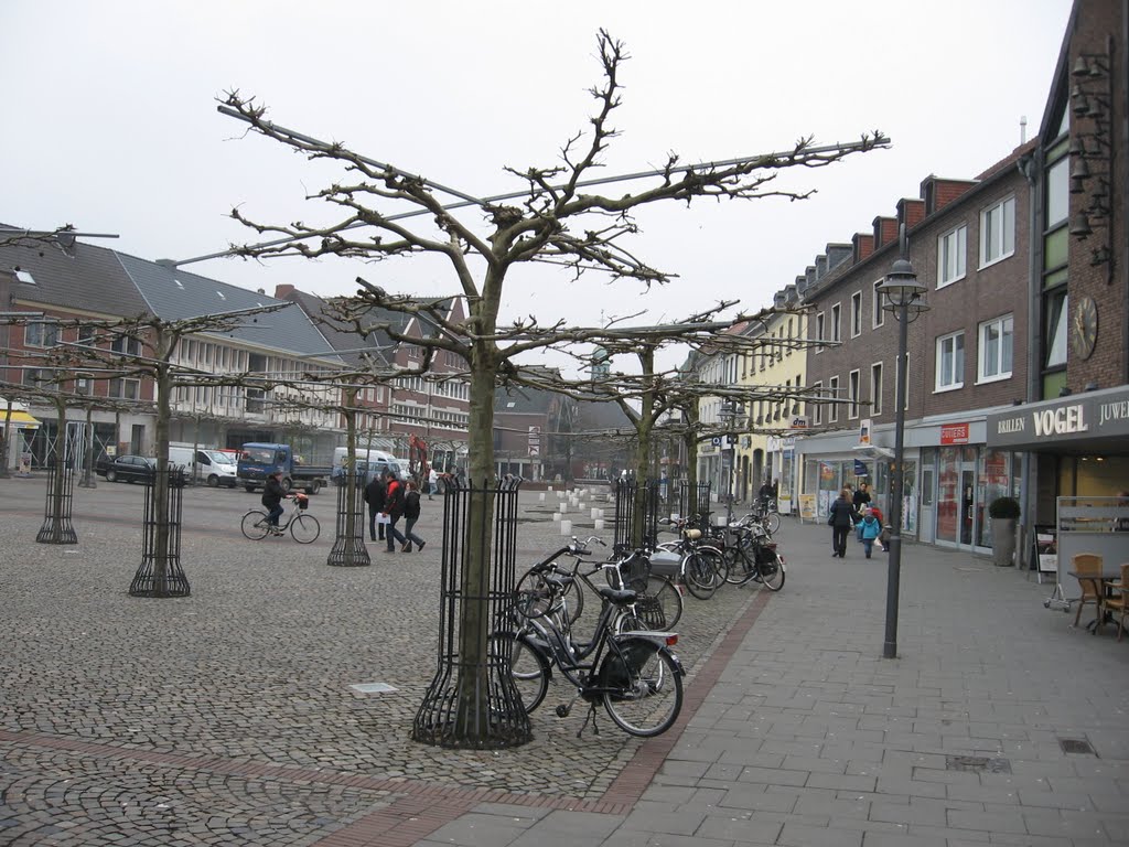 Blick über den Marktplatz Geldern ... by eichhörnchen