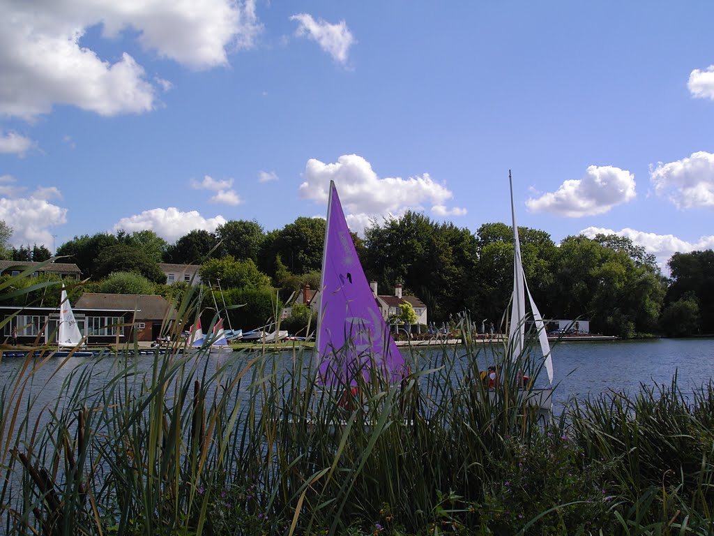 Sailing near The Leatherne Bottle Pub by Dave Spafford