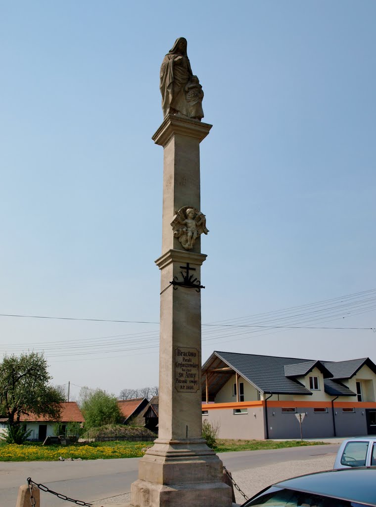 Gręboszów - statue of St. Anna, patroness of the local parish by wuhazet