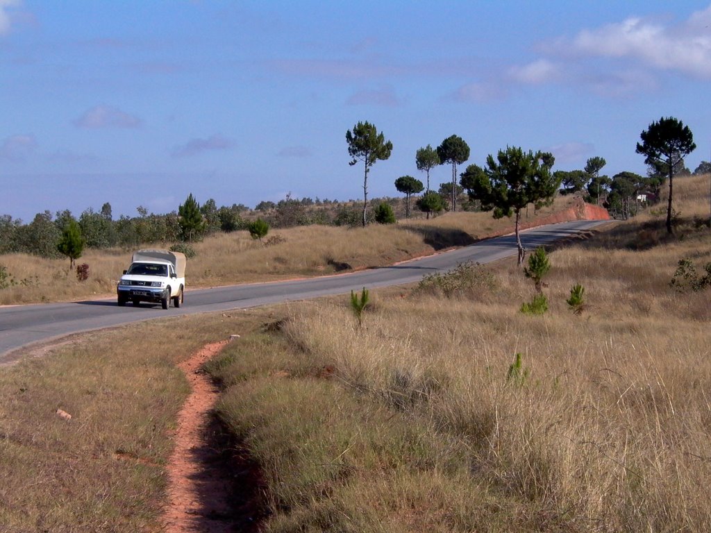 RN 4 Antananarivo - Mahajanga by Papymaj