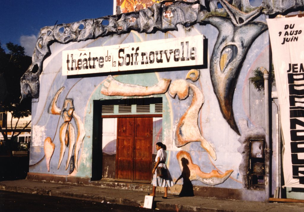 Théâtre de la Soif Nouvelle by Jean-Pierre Girard