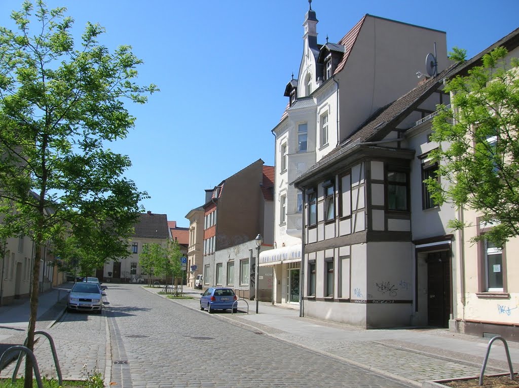 Nauen Stadtansichten-Dammstr. Frühling 2011 by Destiny