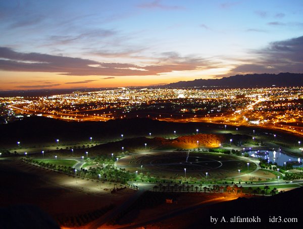 Ha'il at the twilight غروب شمس حائل by Abdullah ALSunaitan