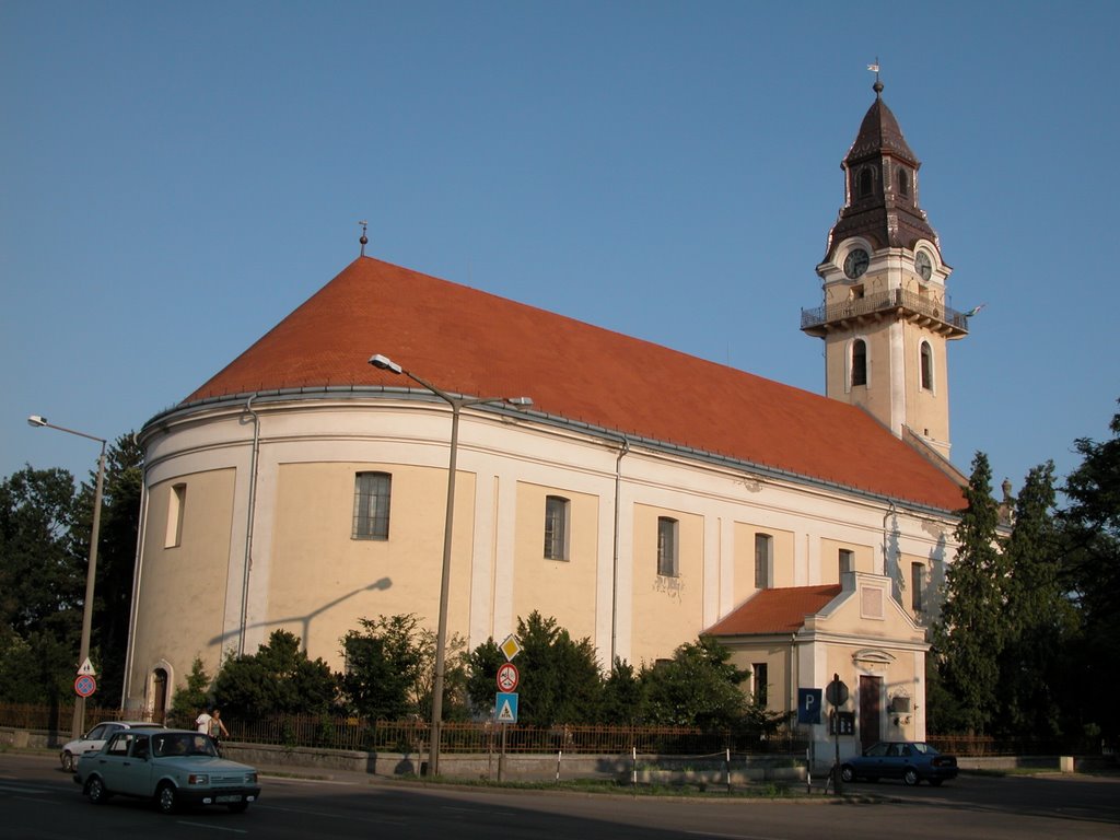 Kisújszállás, 5310 Hungary by Lajos Oros