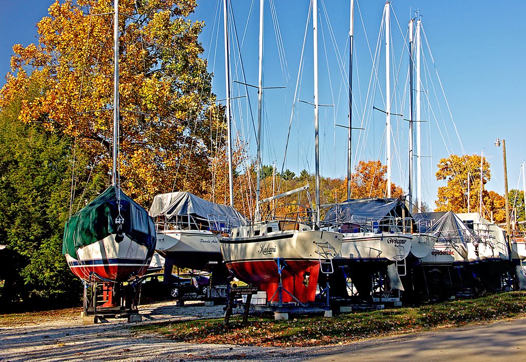 Atwood Lake Marina 2 by Tuscarawas