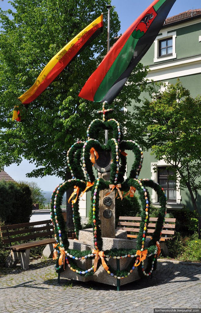 Der Parksteiner Osterbrunnen by missoni