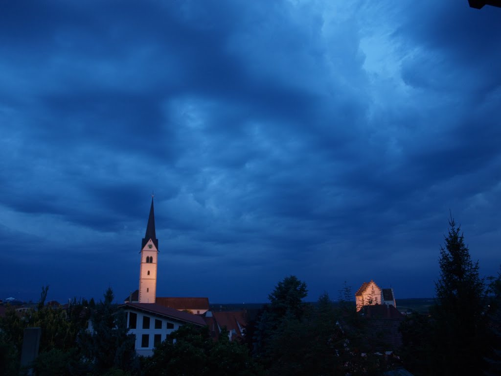 Na, geht dieser Abend gut aus ? Da oben dreht sich alles um die eigne Achse ! by ReinhardKlenke