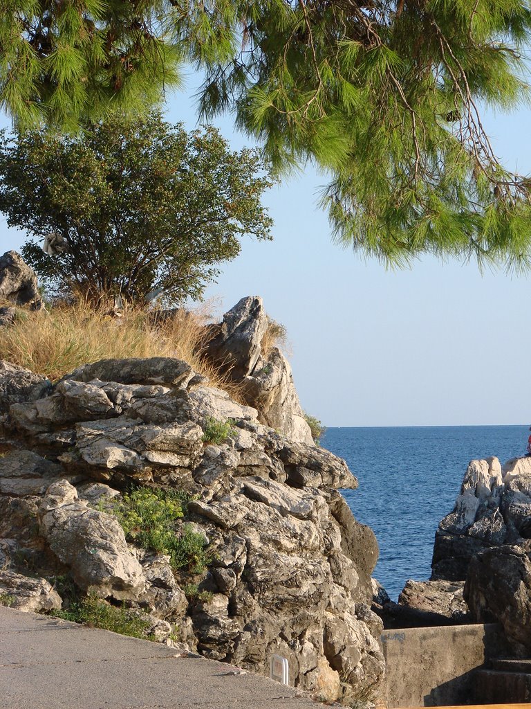 Šetalište Pet Danica, Herceg - Novi, Montenegro by MagdaSzczypiór