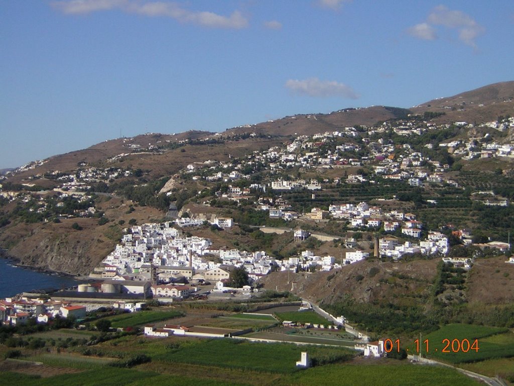 La Caleta y el Monte de los Almendros desde el Castillo by Jose Luis Ogea