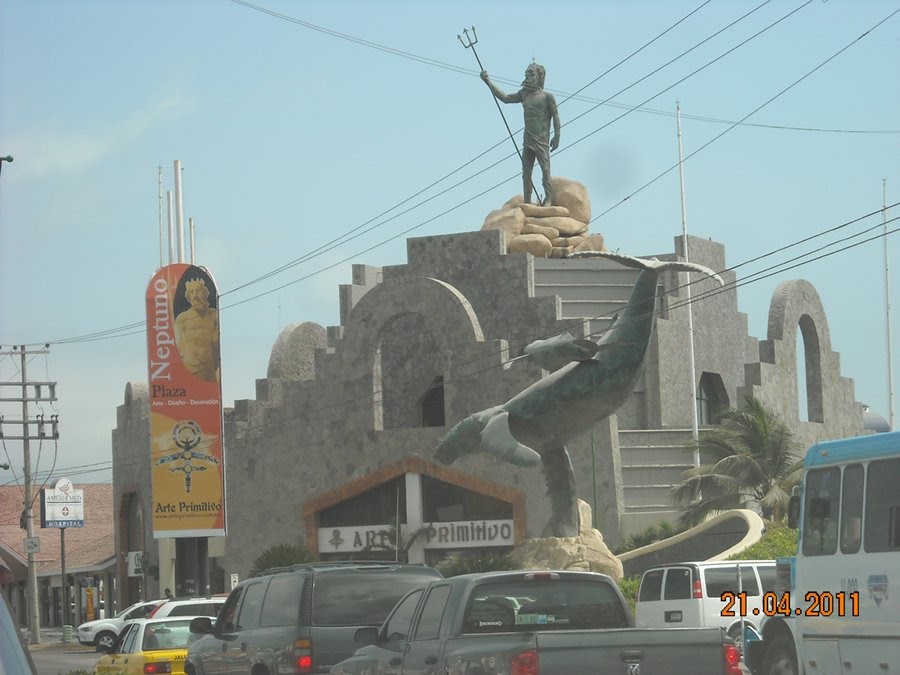 Estatua de Neptuno by Fersonia