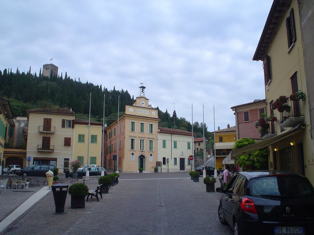 Solferino: Piazza Municipio by mimmo iossa