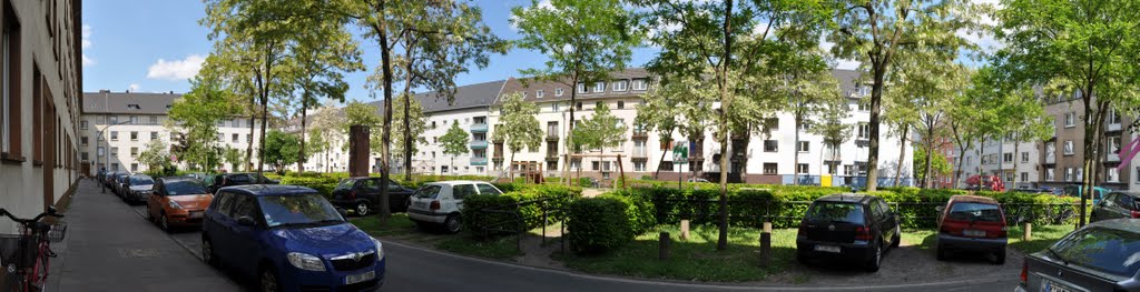 Bebelplatz in Köln-Deutz (Panorama) by Nebelfechter