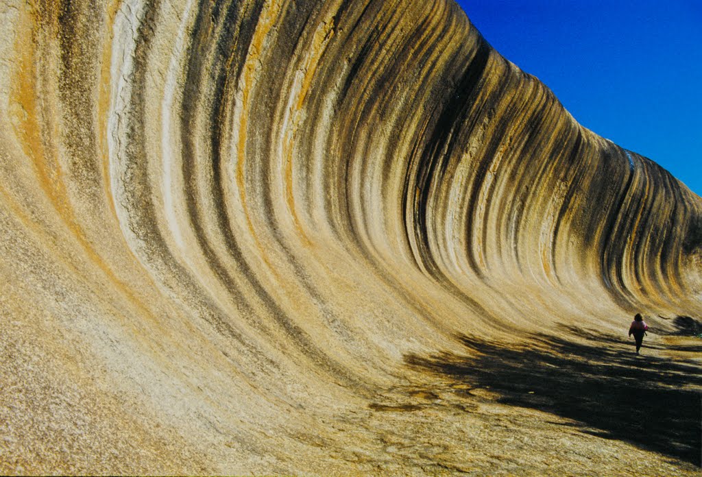 Wave Rock by Claudio Pedrazzi