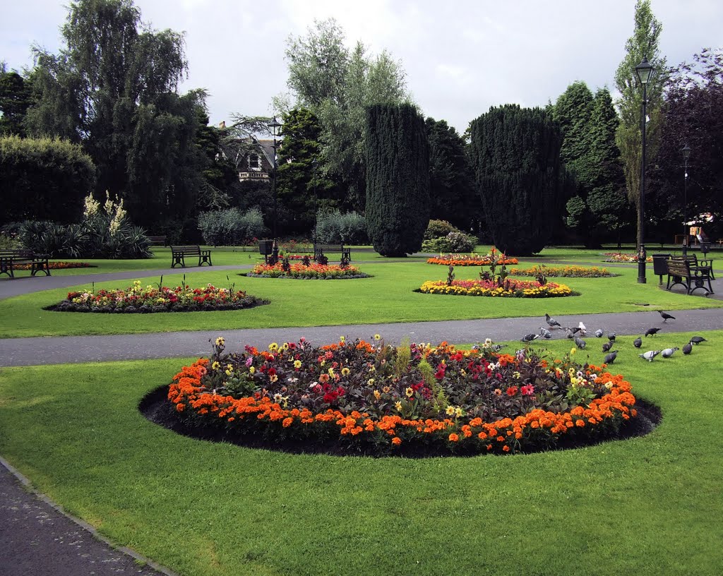 Victoria Gardens by Mike Morgan