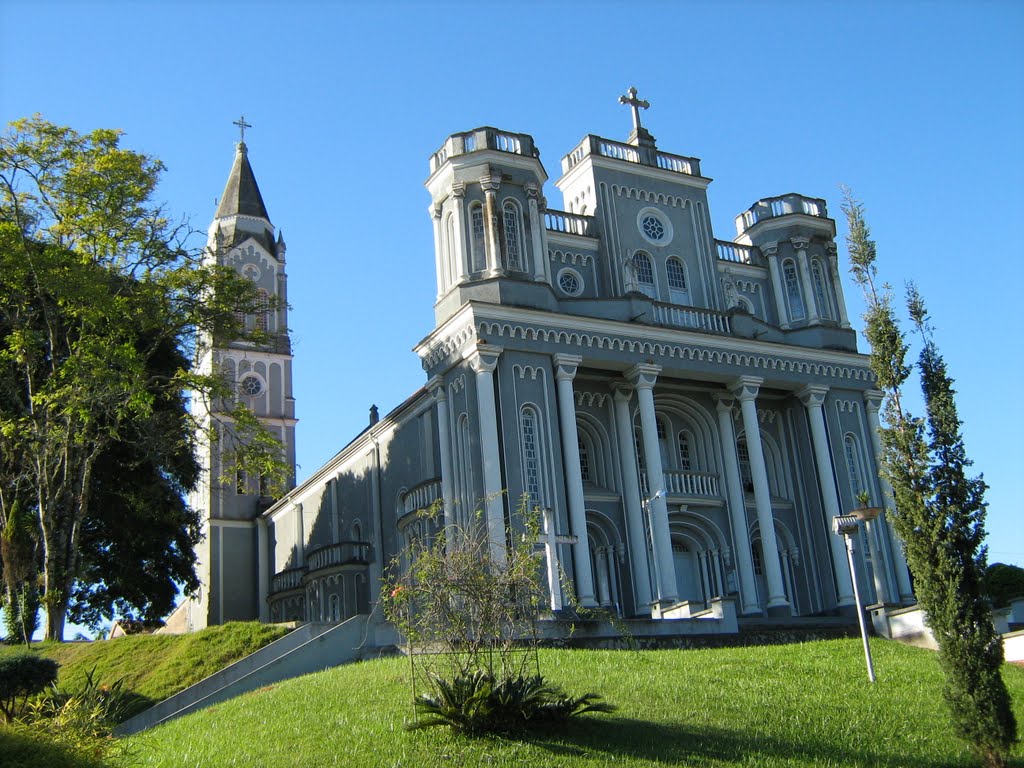 IGREJA CATÓLICA DE ASCURRA by Sidnei Recco