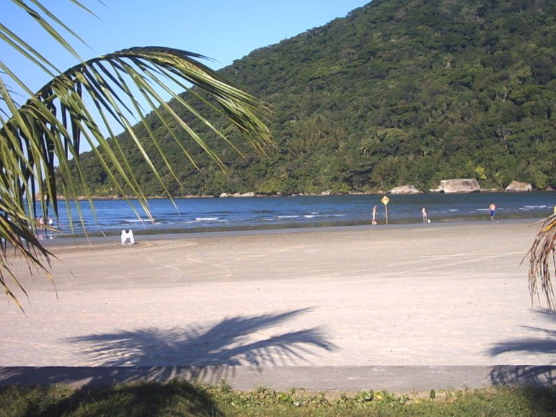 Praia de Enseada - Bertioga/SP by Eduardo Munhoz Adão