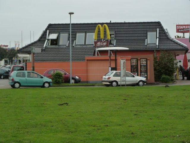 Der Mc Donalds in Hildesheim by Fotosven