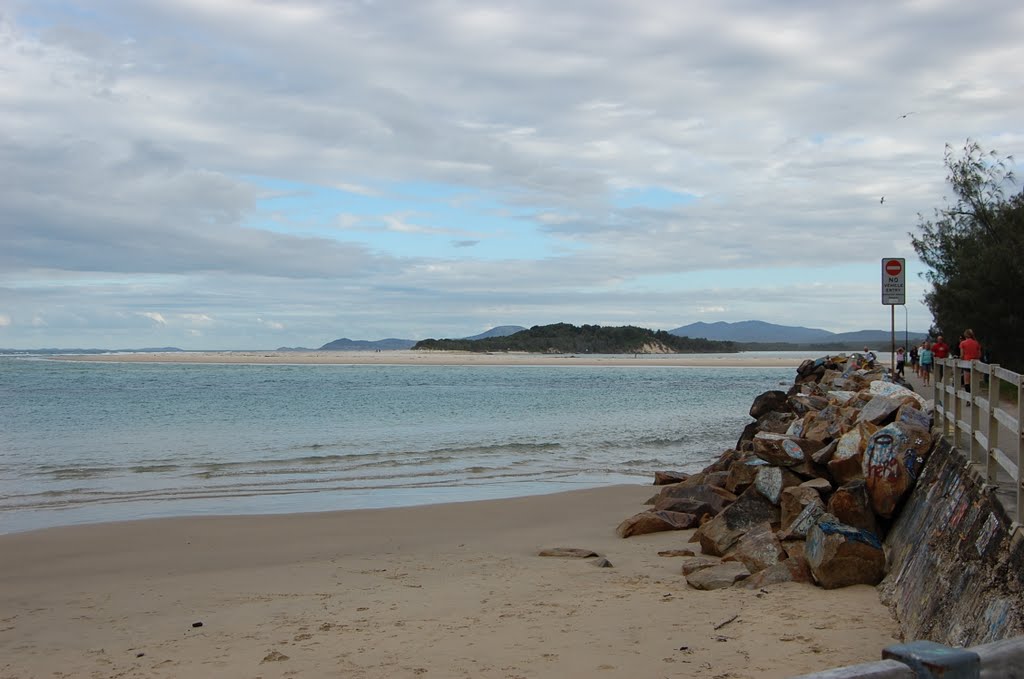 Nambucca Heads o=k by Olive Kirk