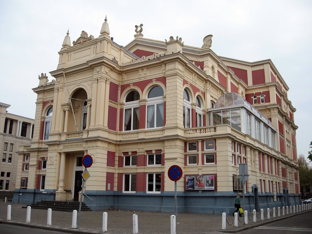 Stadsschouwburg Groningen by Sander de Jong