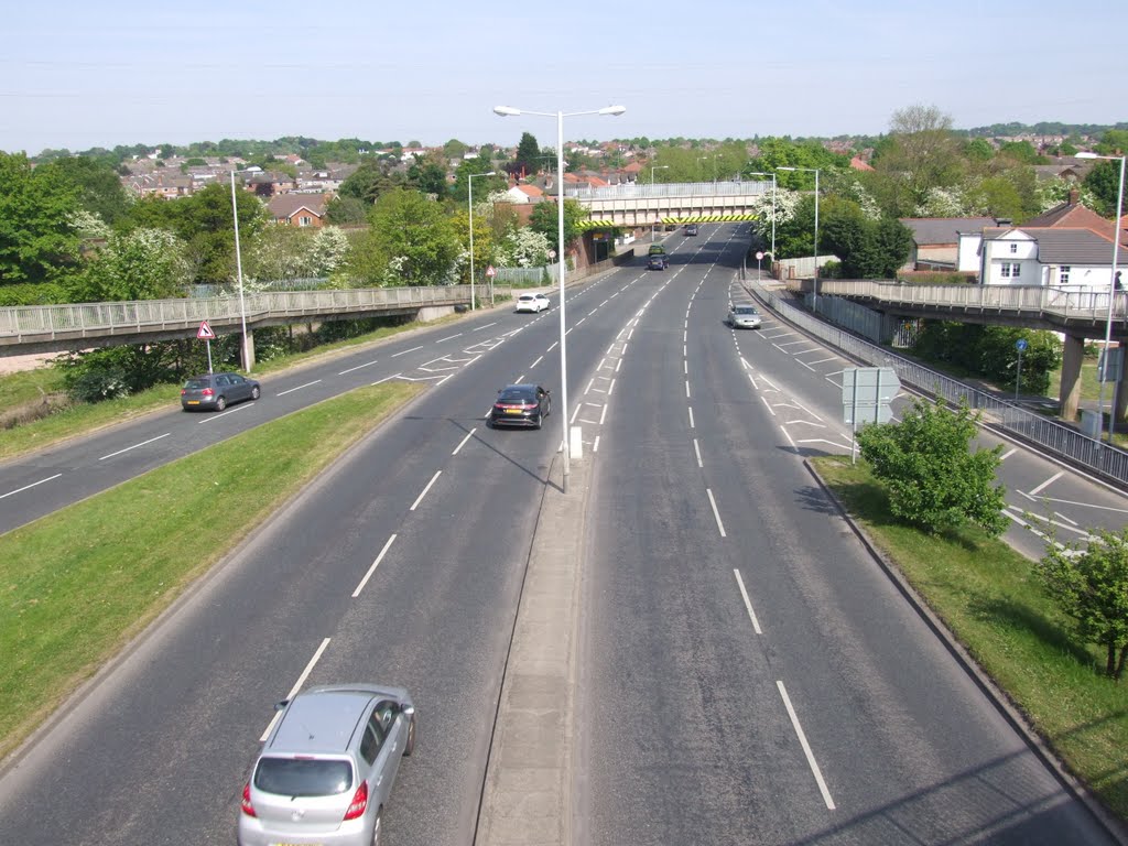 Woodchurch Road, Looking East. by Peter Hodge