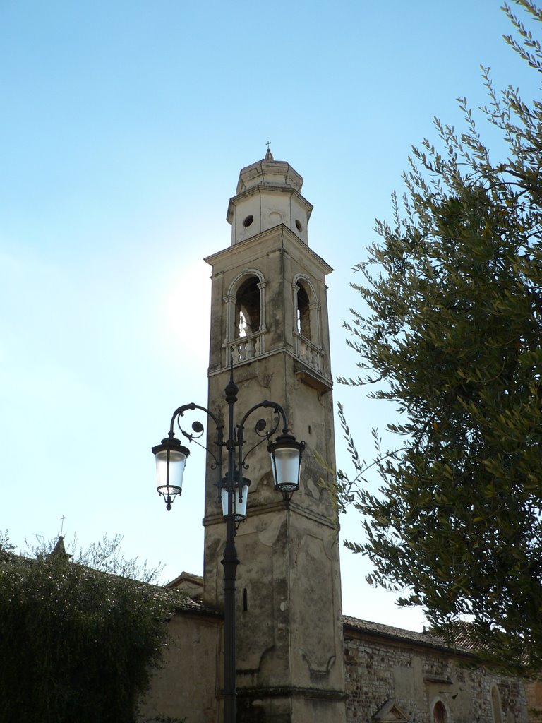 LAZISE - TOWER by György Holló