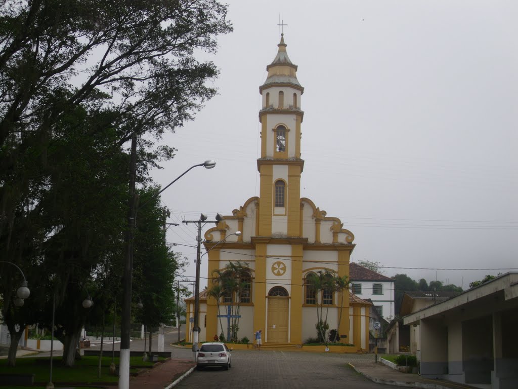 JC® - Pedras Grandes - Centro - Igreja São Gabriel Arcanjo by José Carminatti