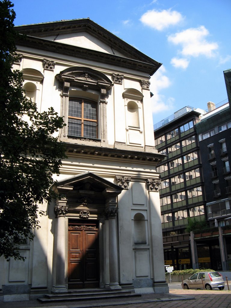 Milano, chiesa di San Vito in Pasquirolo by Claudio Pedrazzi