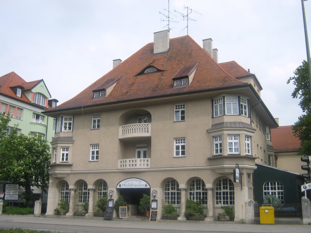 Gaststätte Waldfrieden by Christoph Rohde