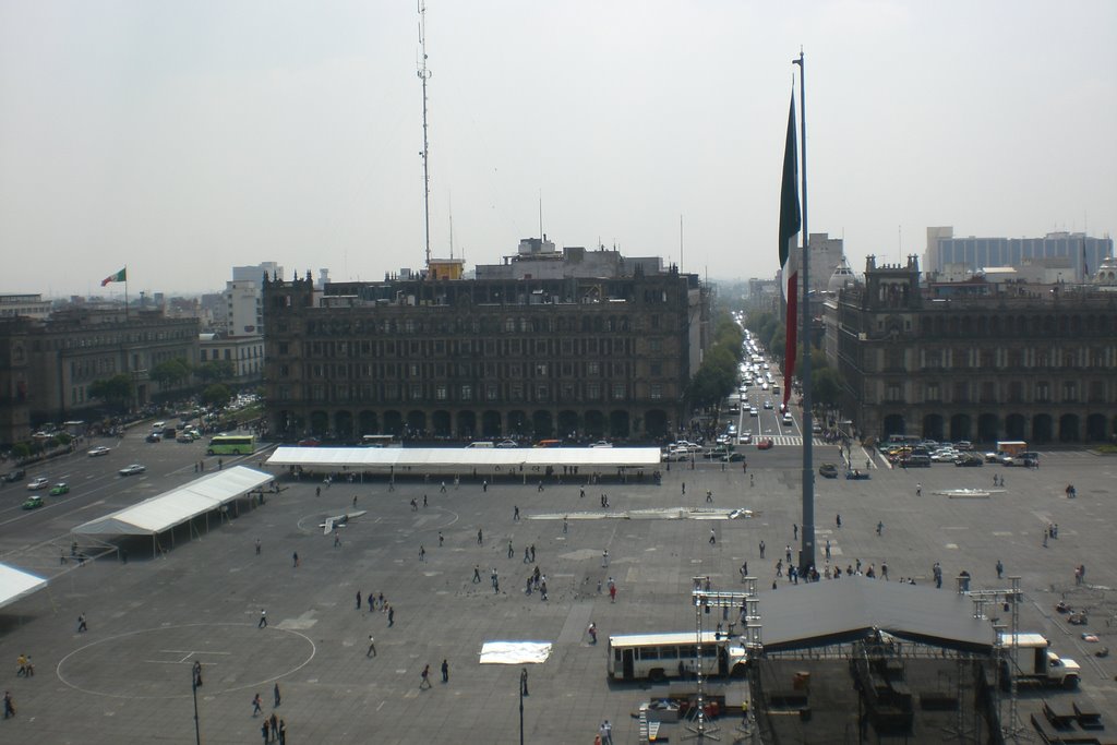 El Zocalo desde la Catedral by cabraham