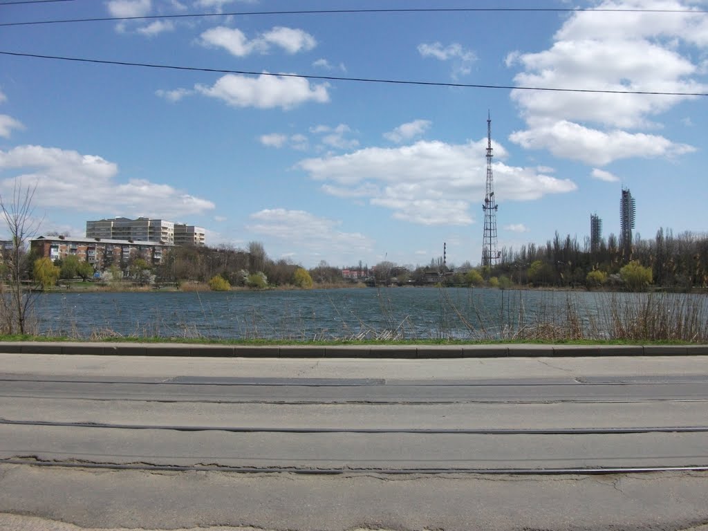 Вид на Краснодарскую телебашню View of the Krasnodar TV Tower by Витя777