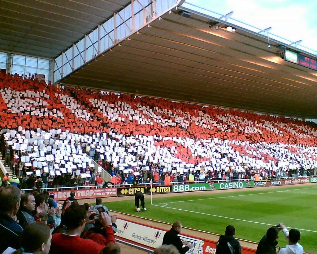 Middlesbrough FC before UEFA Cup Semi-Final 2nd Leg 27 April 2006 (Middlesbrough v Steaua Bucharest) by Boro290204