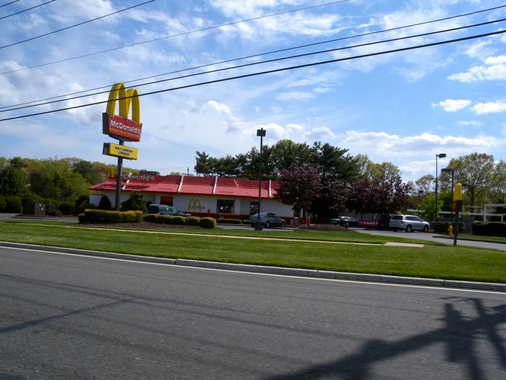 Mc Donald's by Adam Elmquist