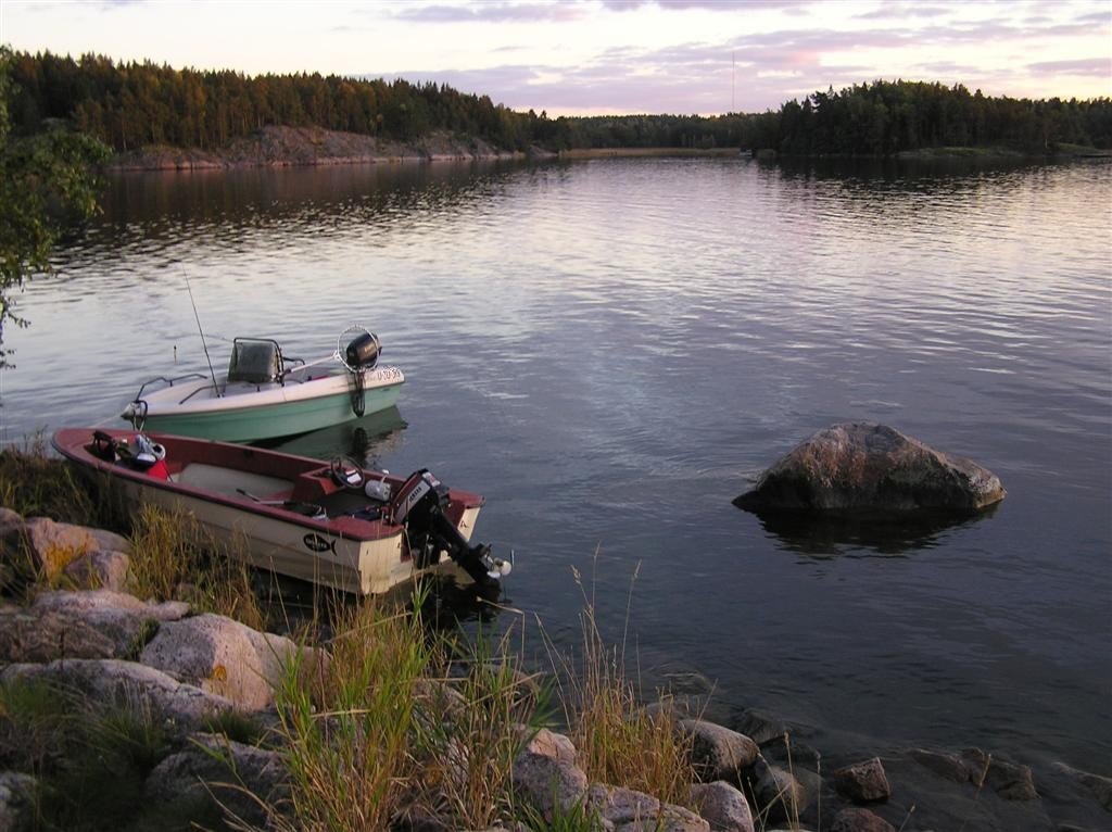 Coffeebreak at fishing by Juha Meriluoto