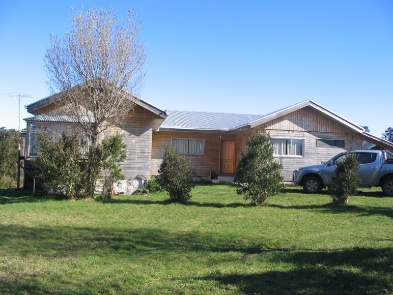 Piedra Azul, carretera austral, Arriendo $ 250 Mil Puerto Montt by www.puentesasociados.cl