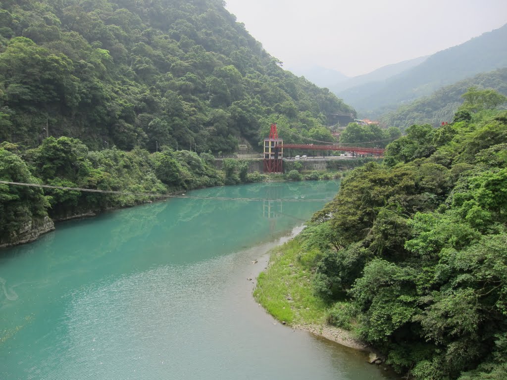 River through Wulai by egreshko