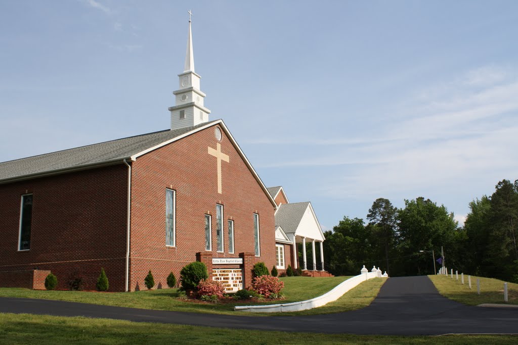 Little Zion Baptist Church - Westmoreland County, VA by Charlie Murphy