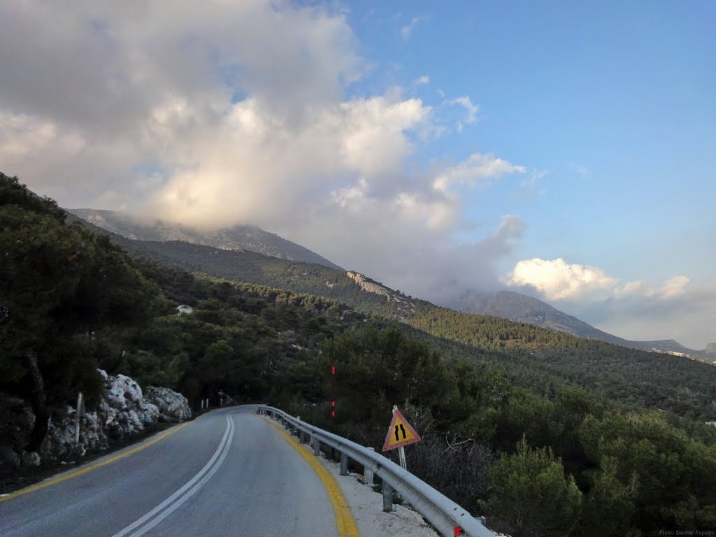 Ο δρόμος της Πάρνηθας by cycle way