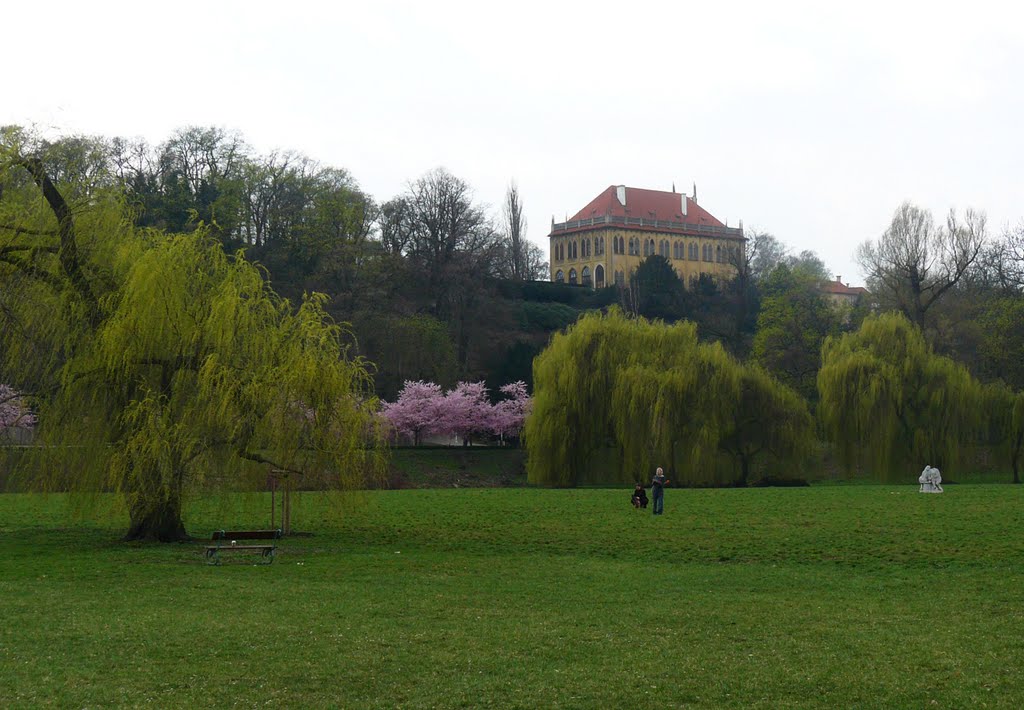 Jarný park by Jamaisvu