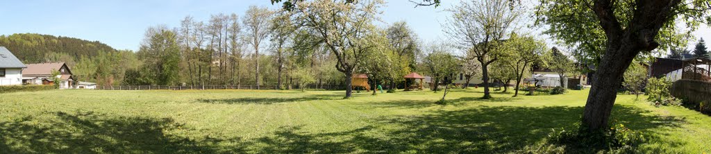 Garden in Poehla by lanmatt