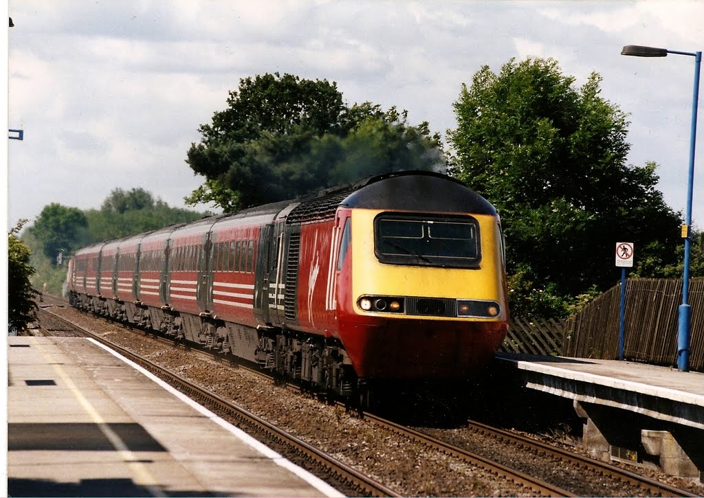 43103 leads a Virgin Trains Cross Country service passing Willington in 2003 by Stephen Bersey