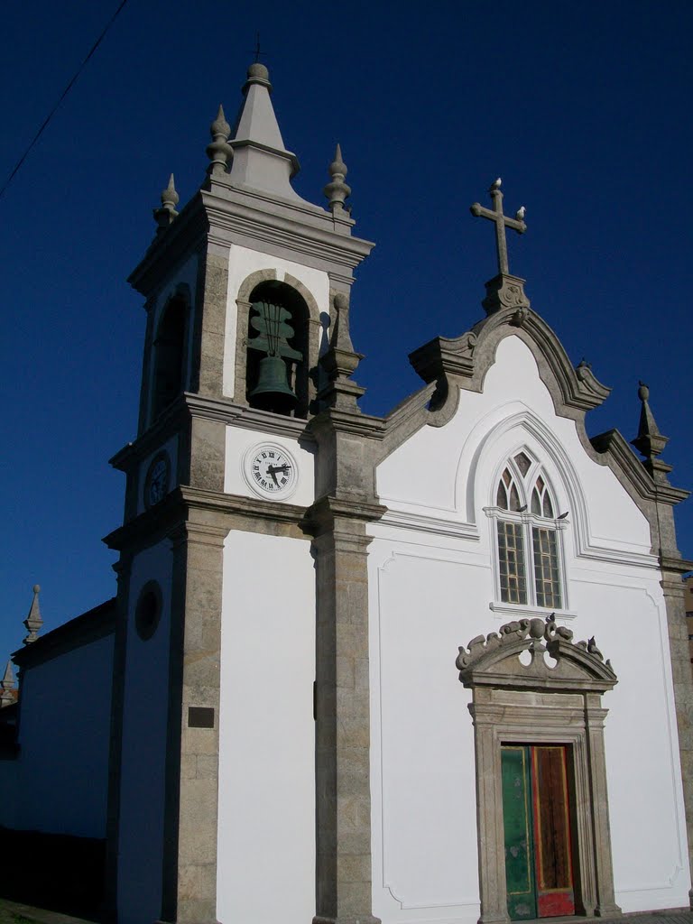 PORTO (Igreja velha de Ramalde) by Fernanda Veloso