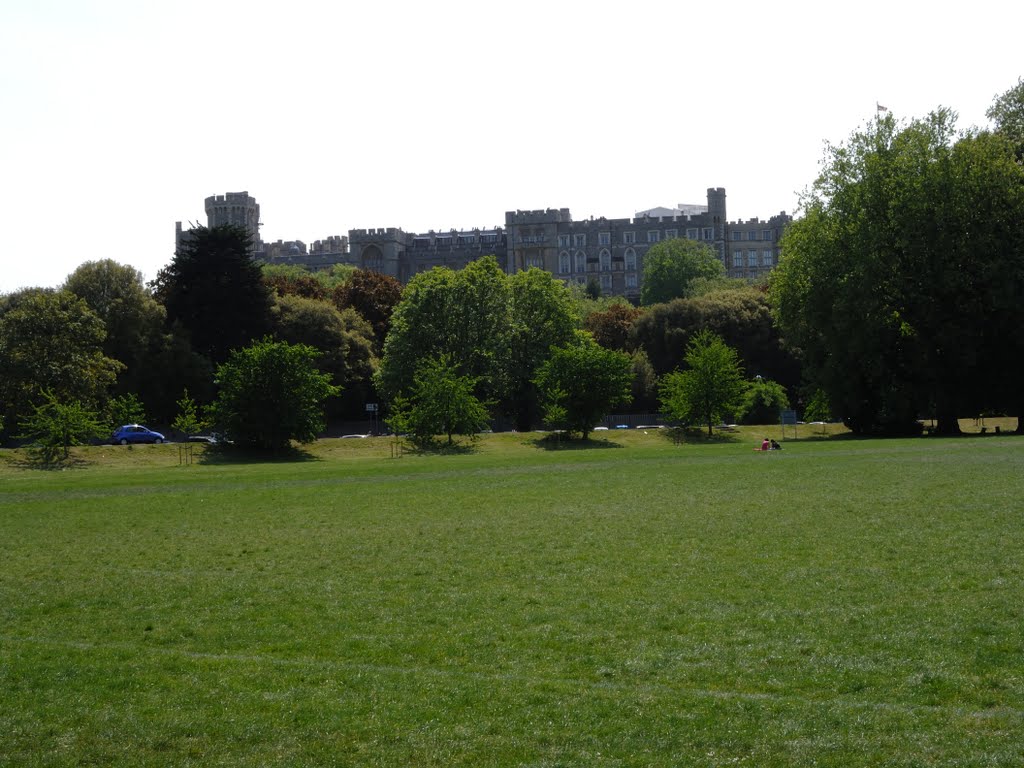 Windsor Castle by robsonap