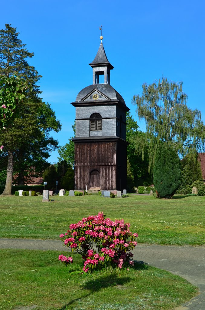 St. Johannes der Täufer-Kirche in Düshorn by Heidekreis