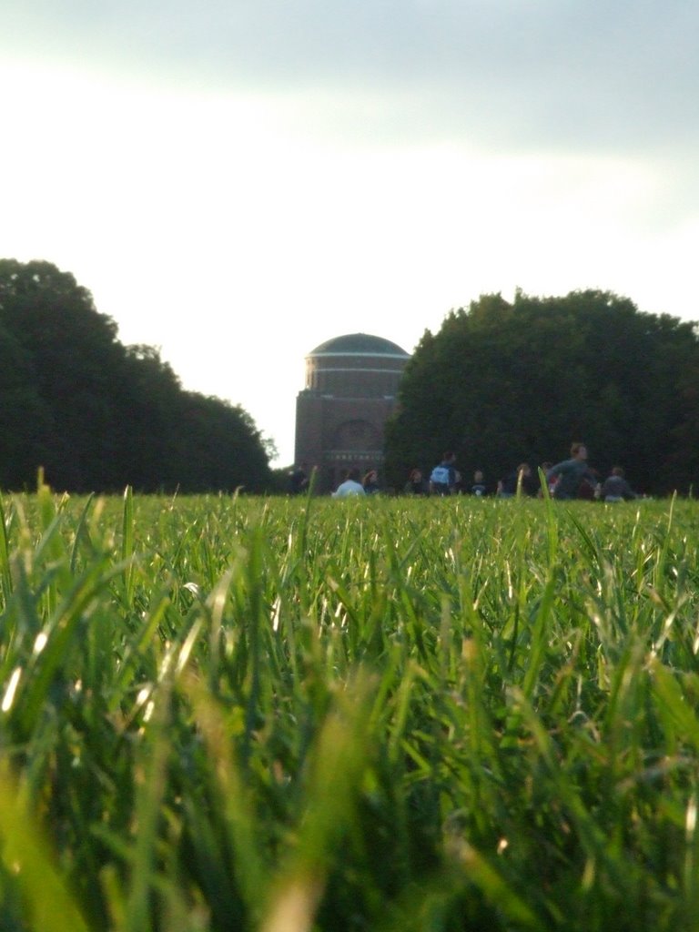 Planetarium, Hamburg by violetta_crisis