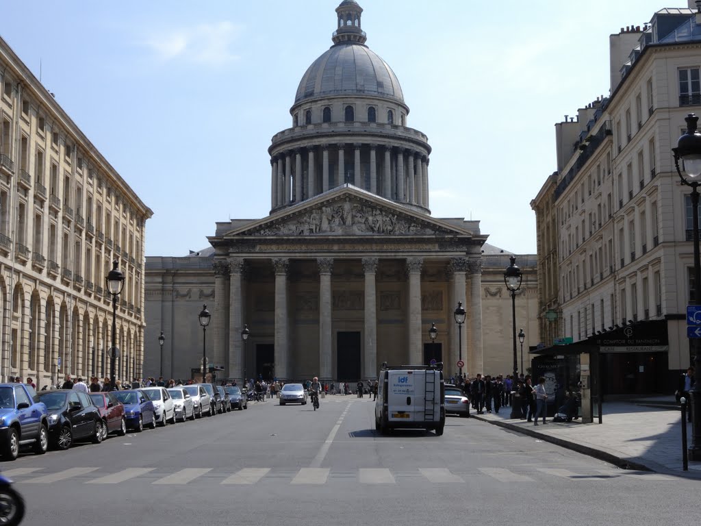 The Panthéon by robsonap