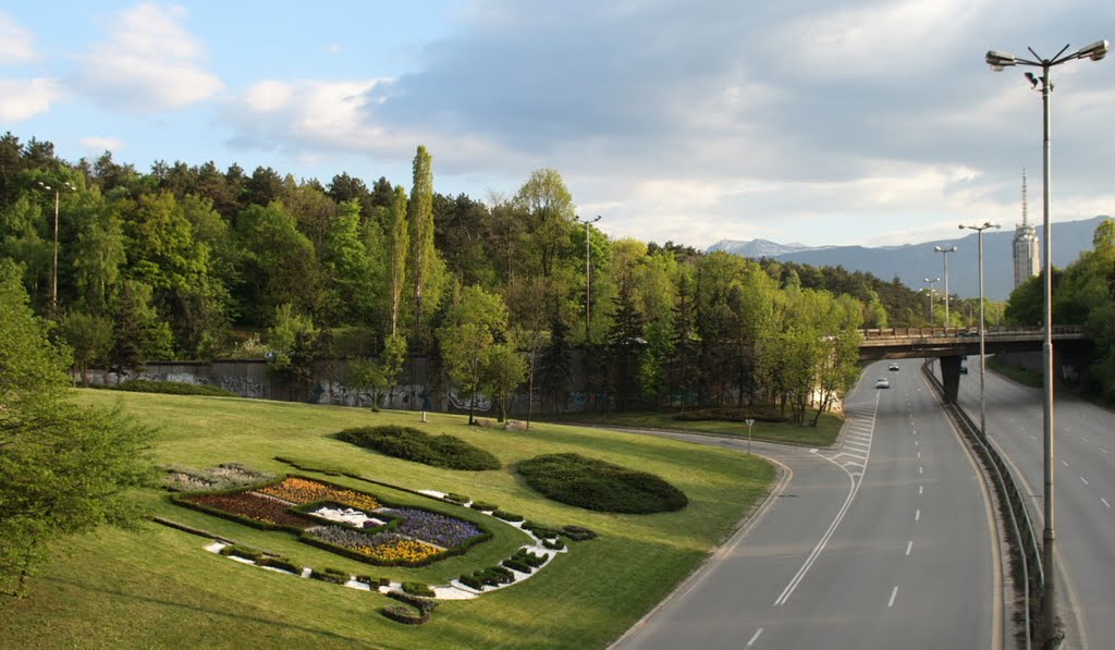 Peyo Yavorov Blvd and the Emblem of Sofia 10.05.11 by Aleksander Nikolov