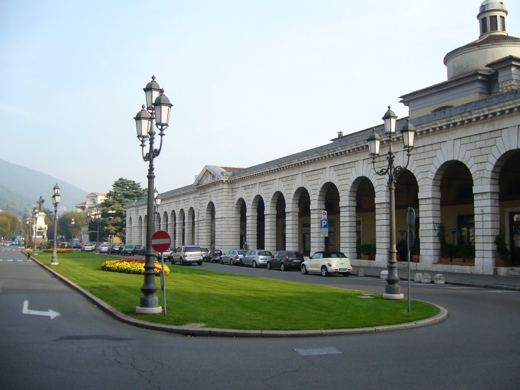 Piazzale Arnaldo by Enrico Bocconi Azadinho