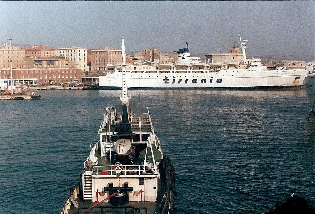 Civitavecchia 1982 traghetto Boccaccio...© by leo1383 by leo1383