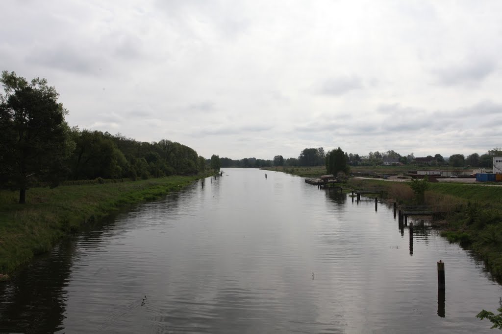 Oder Havel Kanaal by www.binnenvaartinbeeld.com